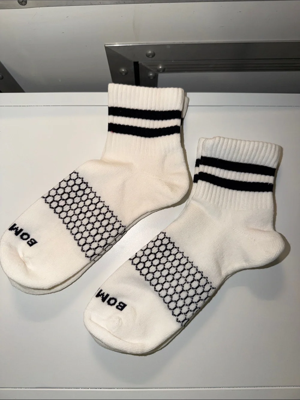 Men's White Ankle Socks with Black Stripes and Honeycomb